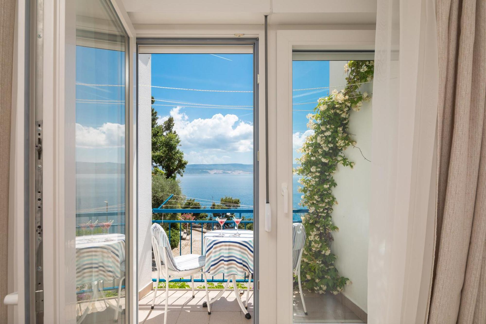 Caleta Seaview Suites II - Pool & Jacuzzi Lokva Rogoznica Bagian luar foto