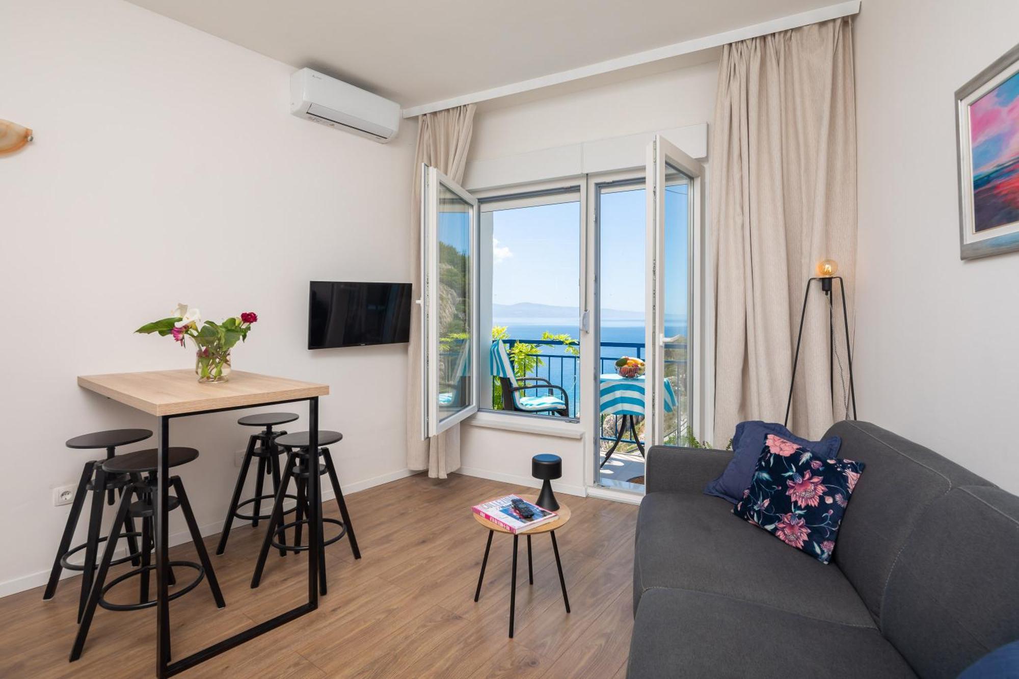 Caleta Seaview Suites II - Pool & Jacuzzi Lokva Rogoznica Bagian luar foto
