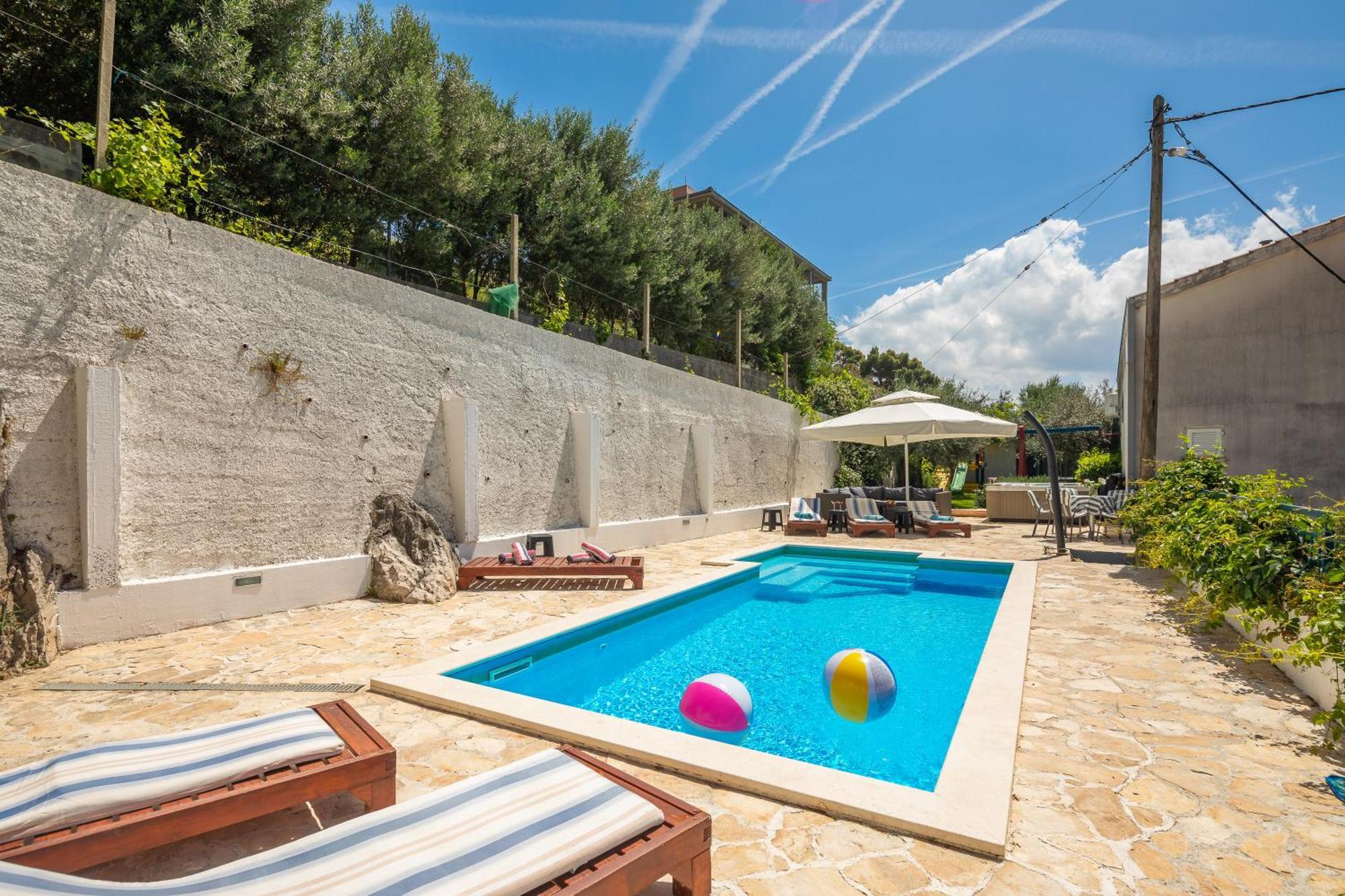 Caleta Seaview Suites II - Pool & Jacuzzi Lokva Rogoznica Bagian luar foto